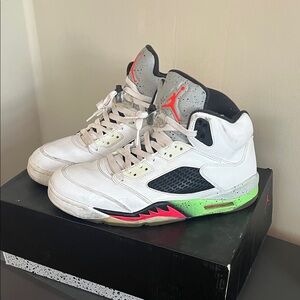 Nike White and Green Athletic Shoes